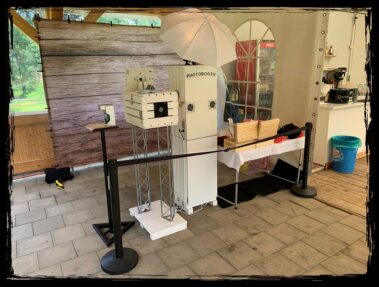 Fotobox mit braunem Hintergrund