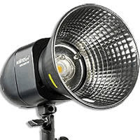 Professioneller Studioblitz für perfekte Ausleuchtung in der TR Fotobox Professioneller Studioblitz für Fotobox mit Drucker
