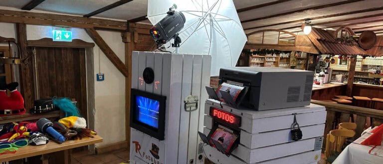 Fotobox im Braugut Hartmannsdorf – Perfekt für Weihnachtsfeiern, Firmenfeiern und Hochzeiten.